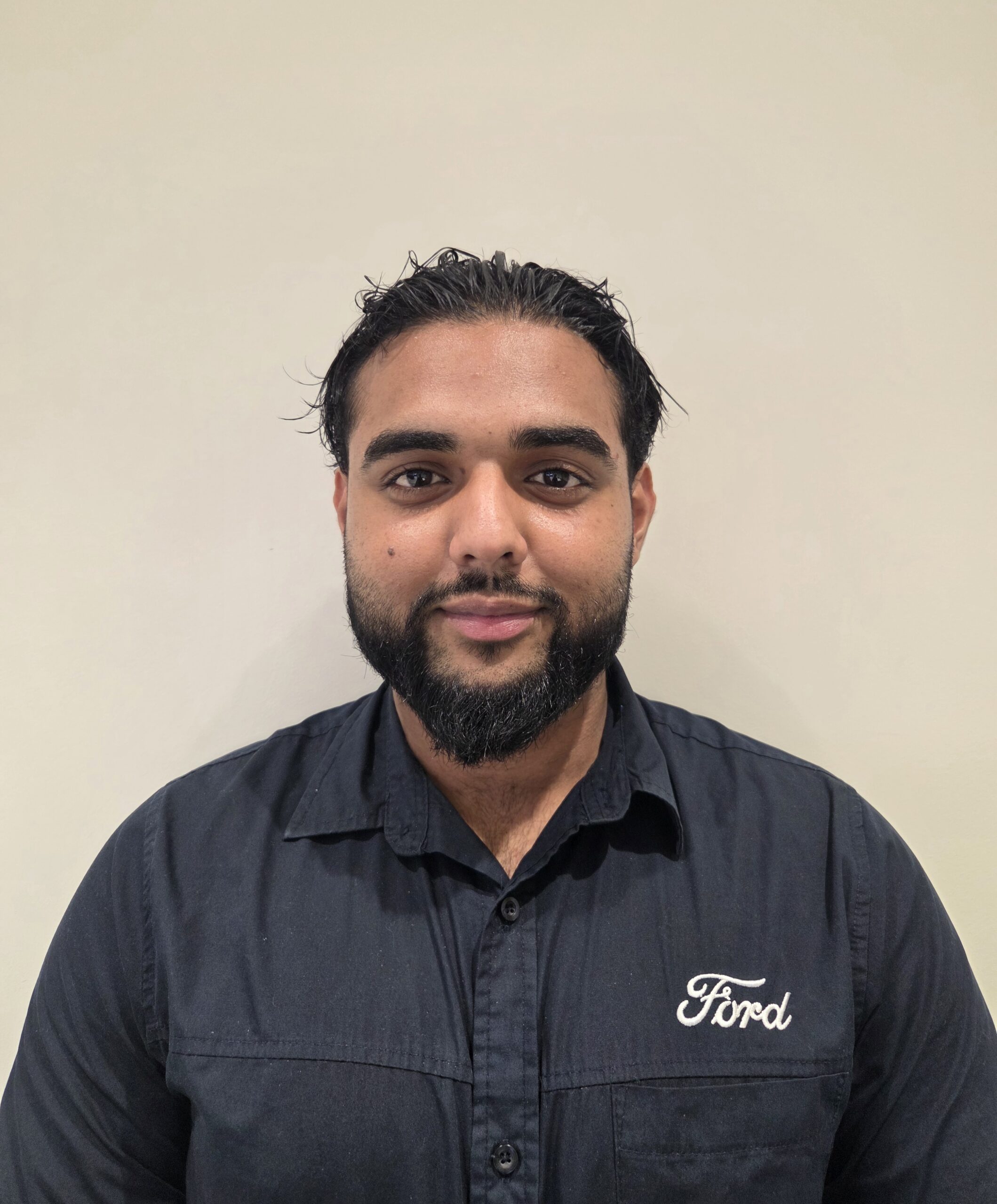 Ashton  Maharaj